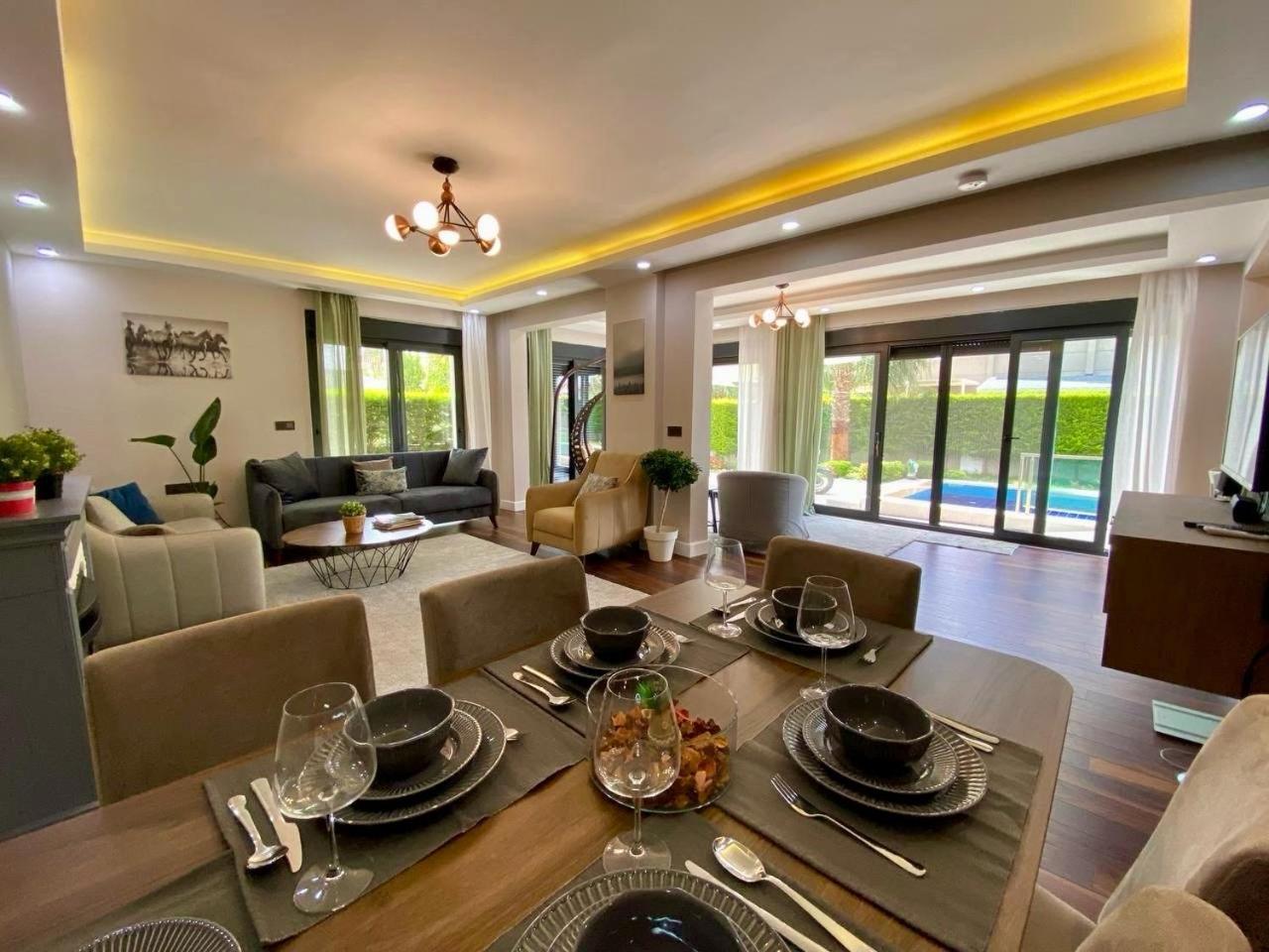 Villa Annabèll1 Havuzlu Jakuzili Triplex Lux villa Belek Esterno foto