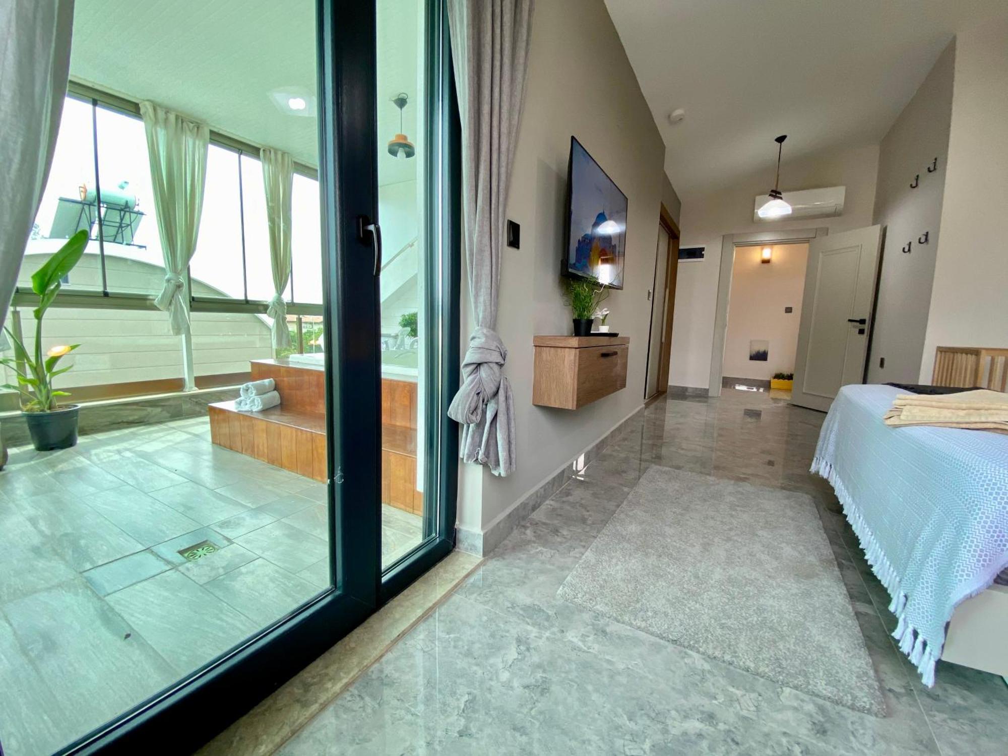 Villa Annabèll1 Havuzlu Jakuzili Triplex Lux villa Belek Esterno foto