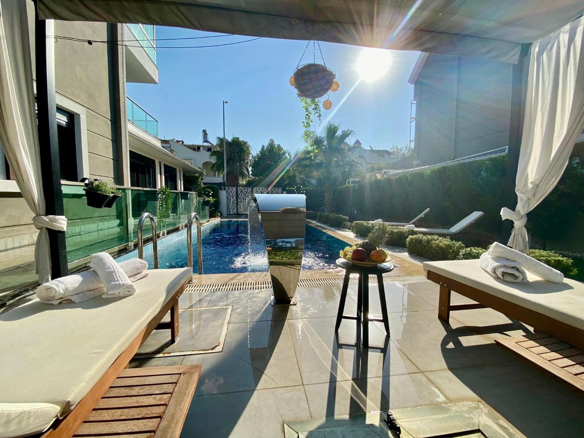 Villa Annabèll1 Havuzlu Jakuzili Triplex Lux villa Belek Esterno foto