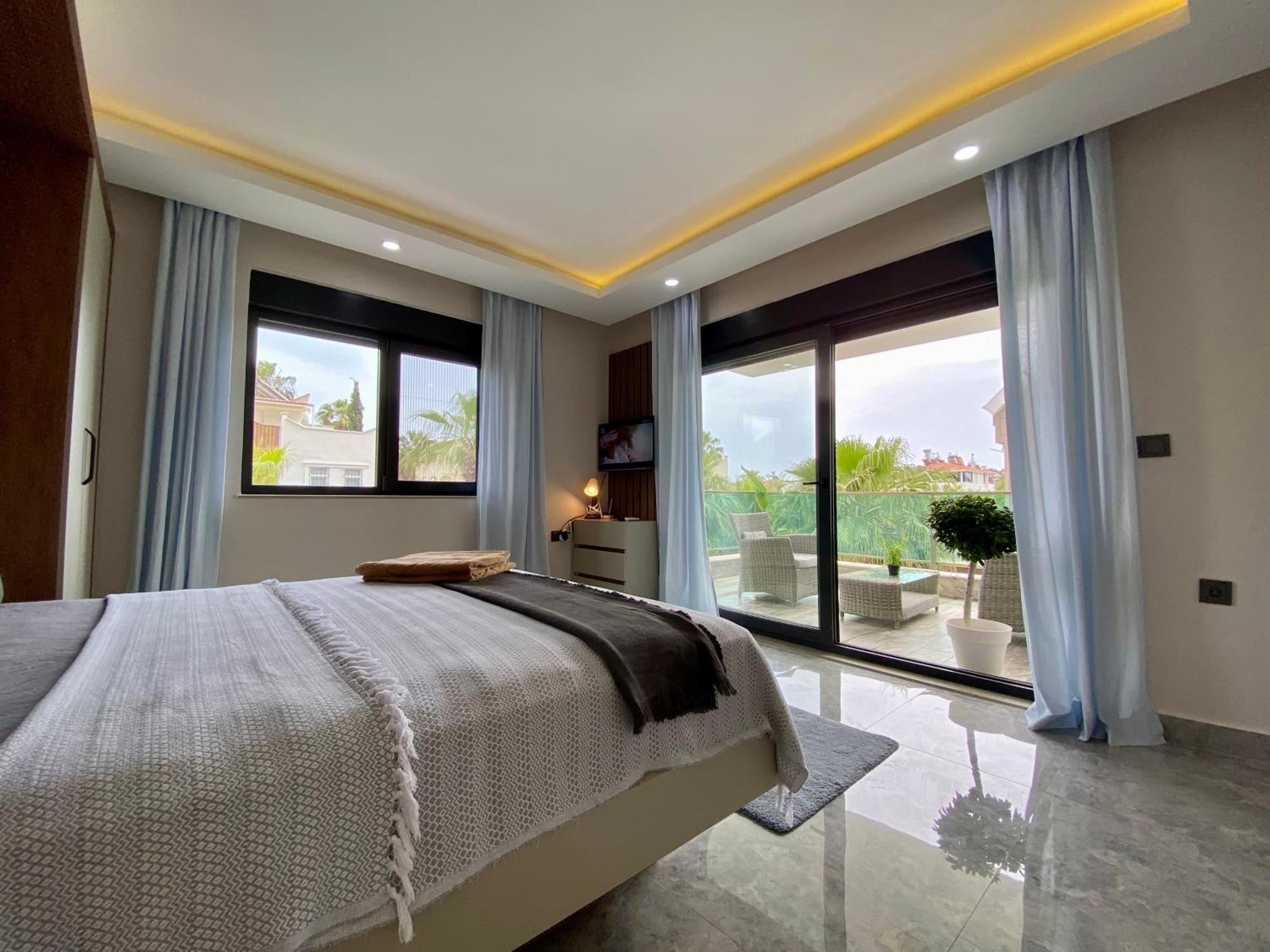 Villa Annabèll1 Havuzlu Jakuzili Triplex Lux villa Belek Esterno foto