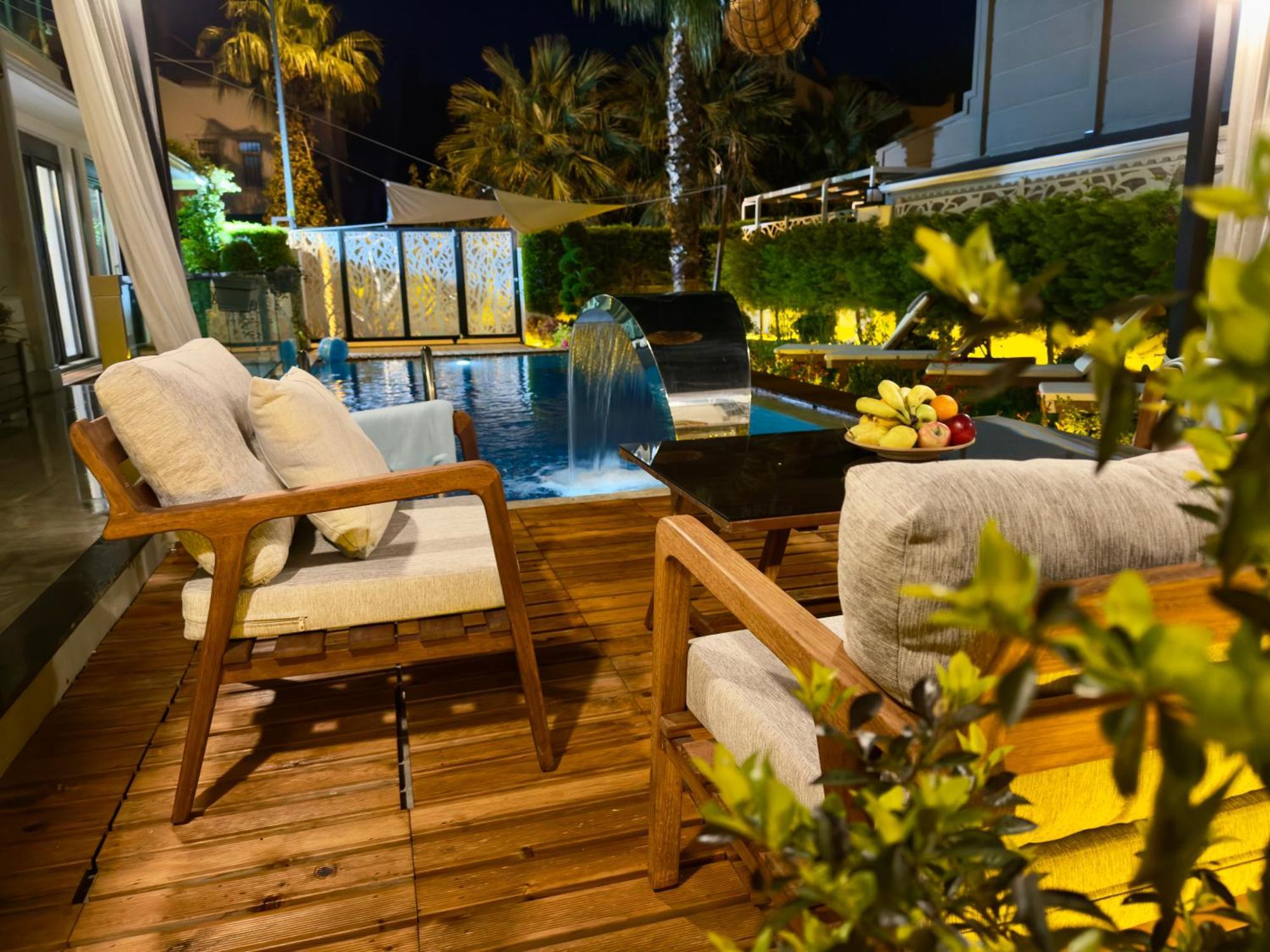 Villa Annabèll1 Havuzlu Jakuzili Triplex Lux villa Belek Esterno foto